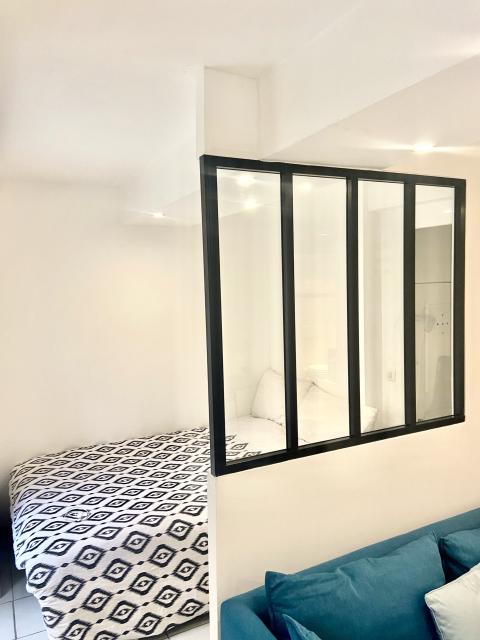 Location appartement T1 Marseille 05 - Photo 4