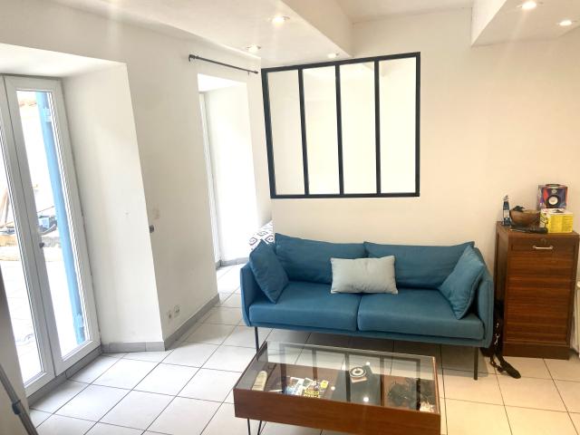 Location appartement T1 Marseille 05 - Photo 5