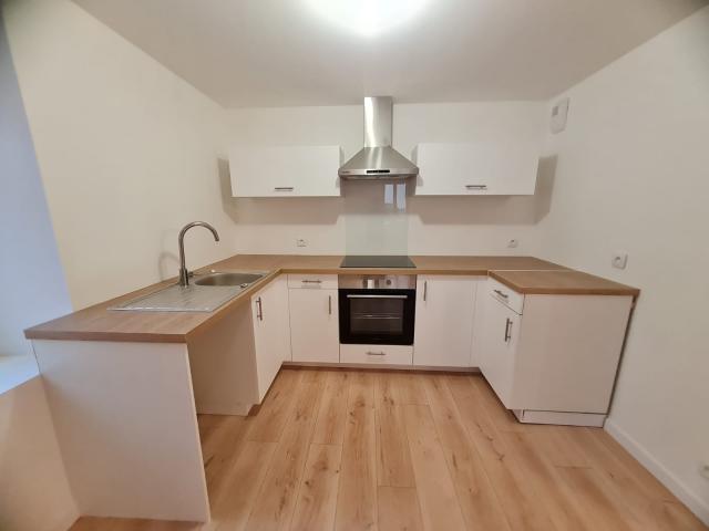 Location maison F5 Etoges - Photo 2