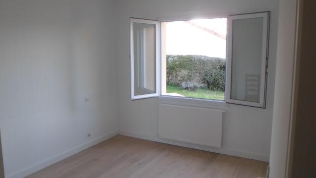 Location maison F5 Vouneuil sous Biard - Photo 4