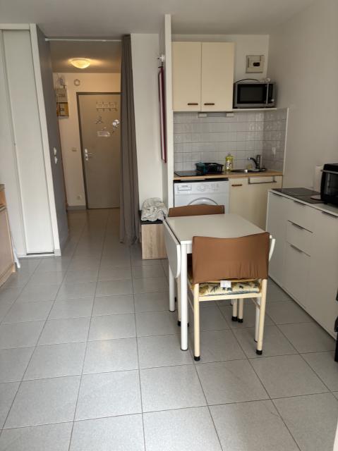 Location studio Balaruc les Bains - Photo 7