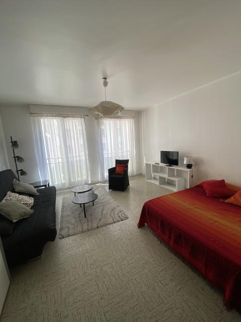 Location studio Tours - Photo 9