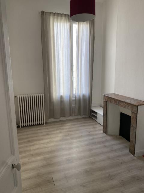 Location appartement T4 Chatellerault - Photo 4