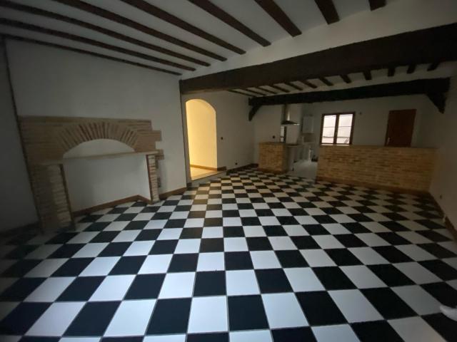 Location appartement T5 Troyes - Photo 2