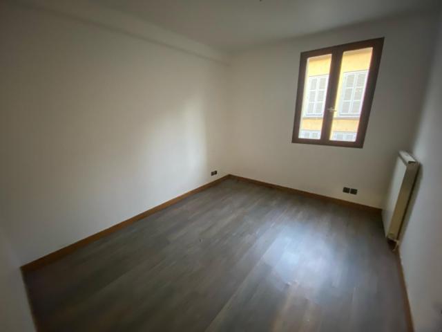 Location appartement T5 Troyes - Photo 7