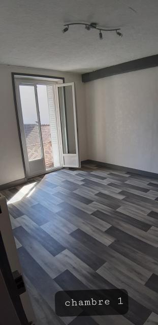 Location maison F4 Villeneuve sur Yonne - Photo 4