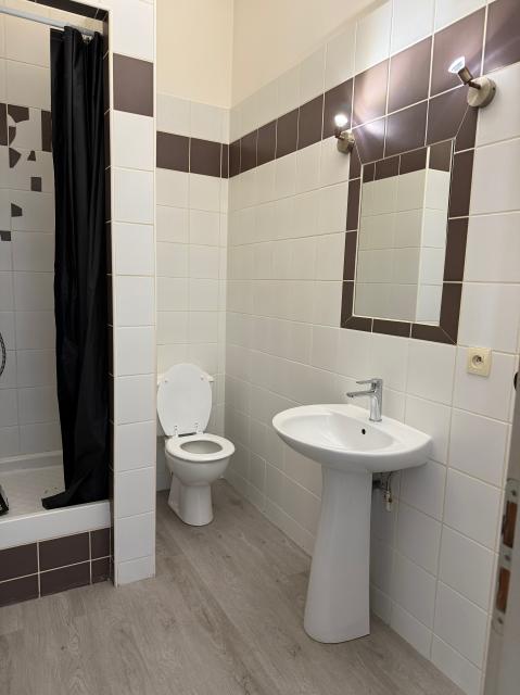 Location appartement T2 Aubenas - Photo 5