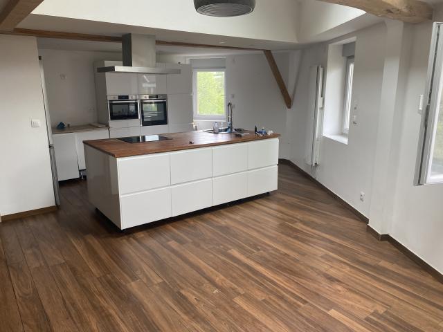 Location appartement T5 Fontaines St Martin - Photo 2