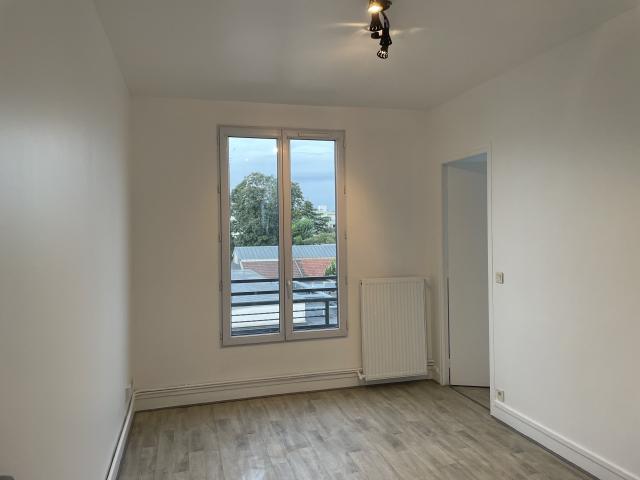Location appartement T2 Ivry sur Seine - Photo 2
