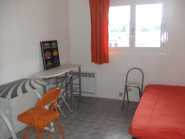Location studio St Etienne - Photo 2