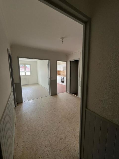 Location appartement T3 Sury le Comtal - Photo 6