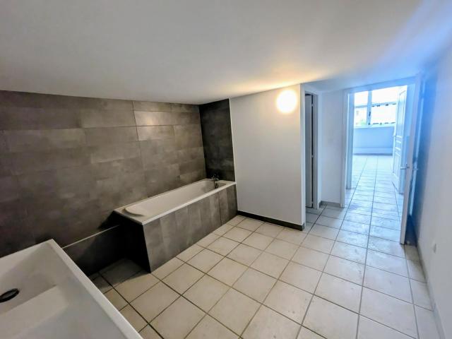 Location appartement T4 Carpentras - Photo 2