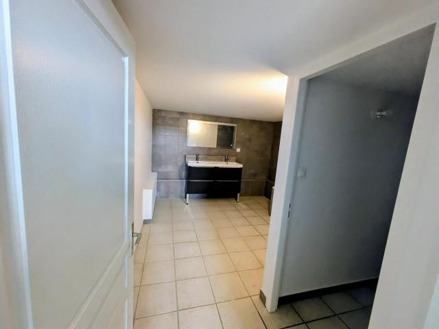 Location appartement T4 Carpentras - Photo 4