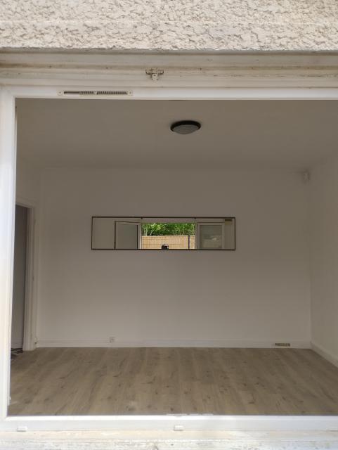 Location maison F2 La Ville du Bois - Photo 3