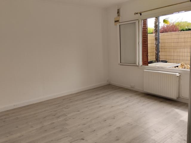 Location maison F2 La Ville du Bois - Photo 5