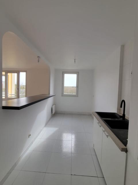 Location appartement T3 Torcy - Photo 2