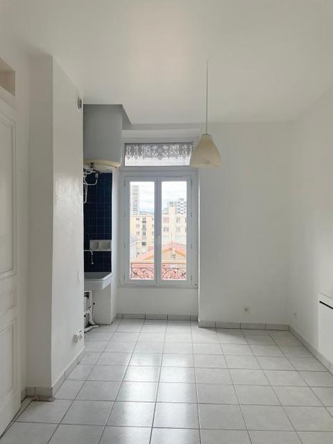 Location studio Villeurbanne - Photo 5