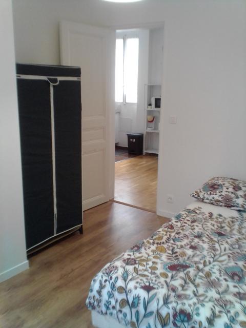 Location appartement T2 Paris 20 - Photo 4