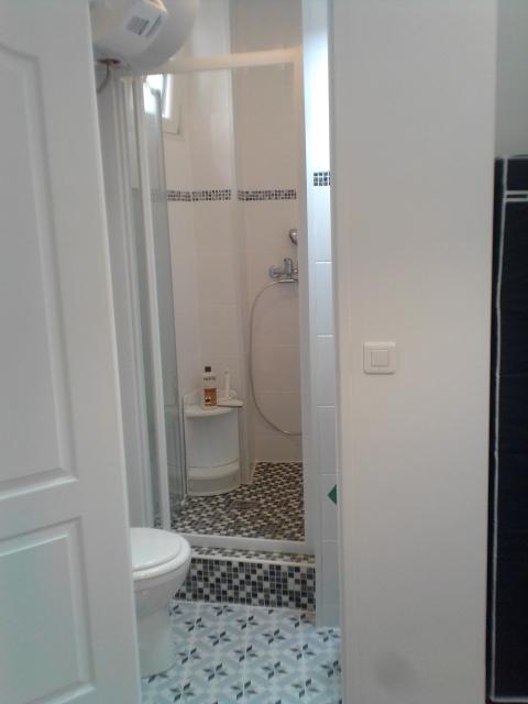 Location appartement T2 Paris 20 - Photo 6