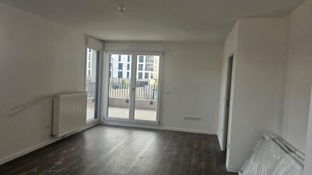 Location appartement T3 Evry - Photo 2