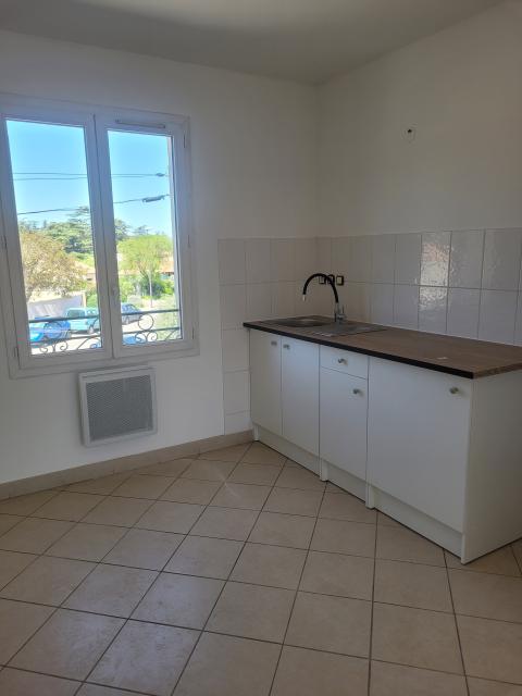 Location appartement T3 St Maximin la Ste Baume - Photo 3