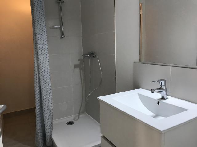 Location appartement T2 Nimes - Photo 4