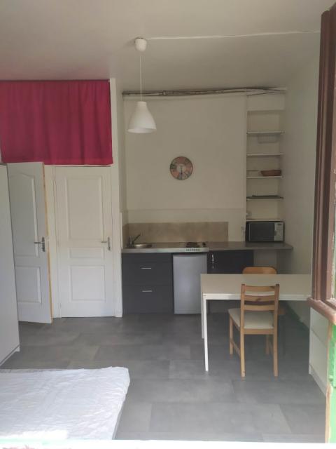 Location studio St Martin d'Heres - Photo 7