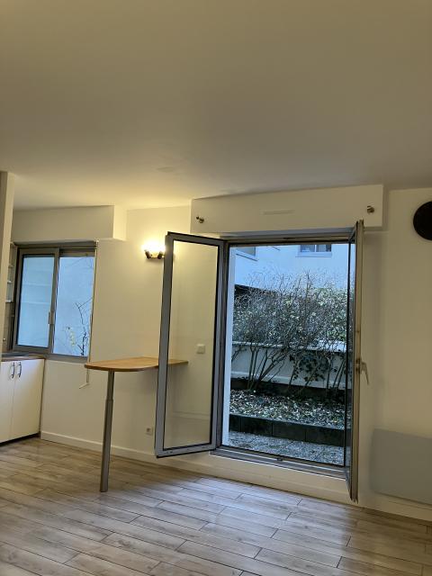 Location studio Nogent sur Marne - Photo 2