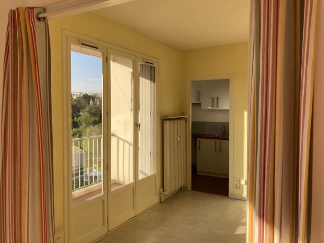 Location appartement T2 Tassin la Demi Lune - Photo 2