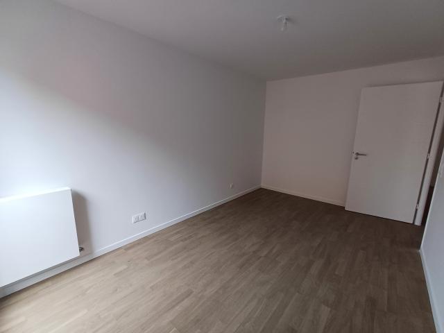 Location appartement T4 Paris 14 - Photo 3