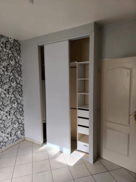 Location appartement T2 Hiersac - Photo 2