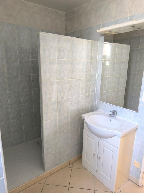 Location appartement T2 Hiersac - Photo 4