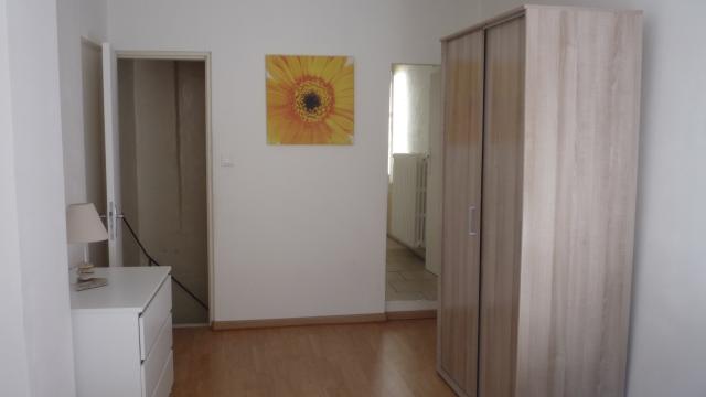 Location maison F2 Arles - Photo 2