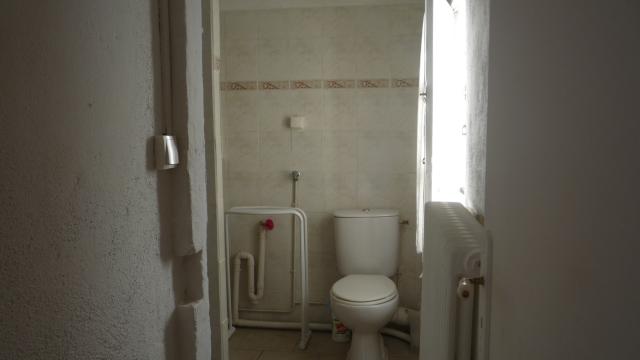 Location maison F2 Arles - Photo 3