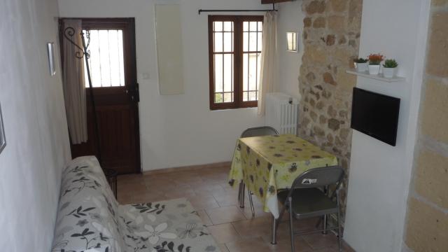 Location maison F2 Arles - Photo 5