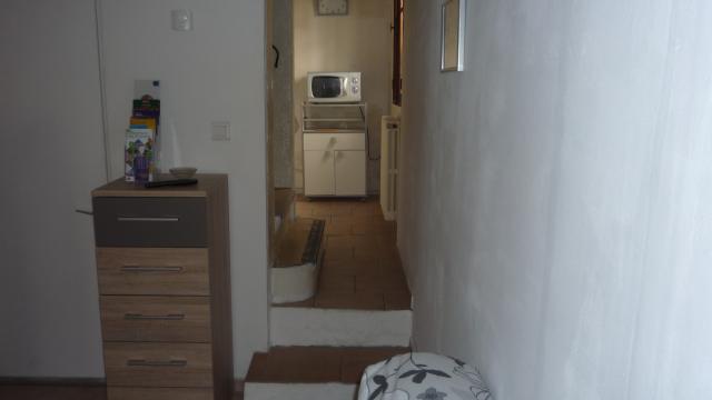 Location maison F2 Arles - Photo 10