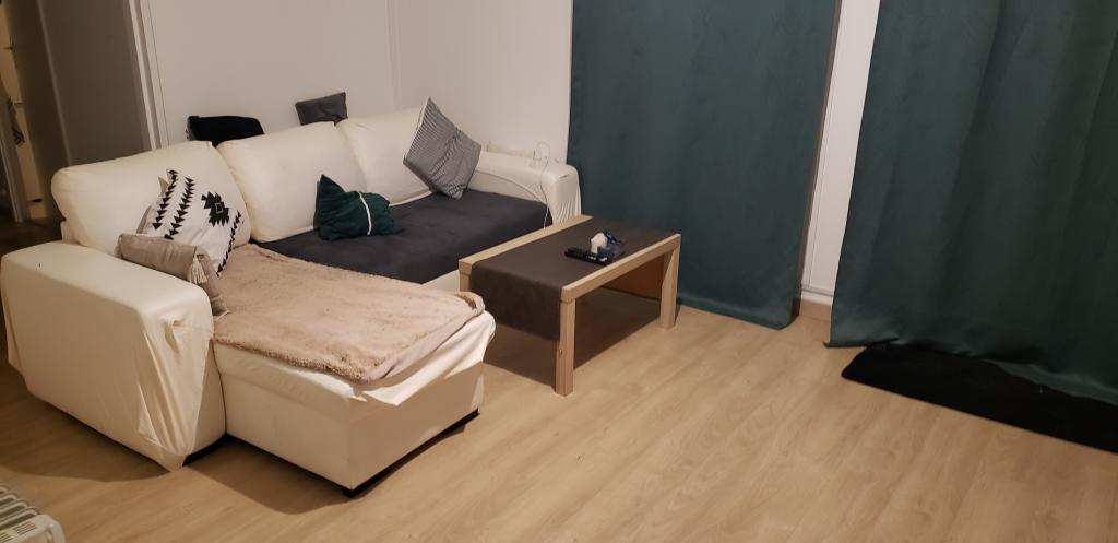 Location chambre Le Coudray Montceaux - Photo 1