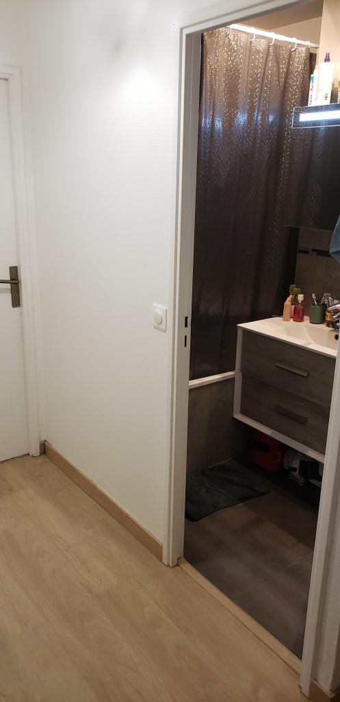 Location chambre Le Coudray Montceaux - Photo 4