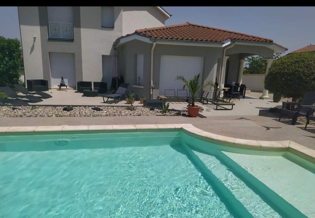 Location chambre Soucieu en Jarrest - Photo 1