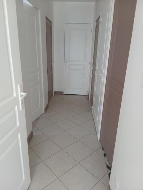 Location maison F4 Lavoux - Photo 2