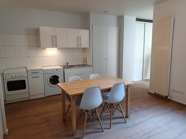 Location studio St Etienne - Photo 2