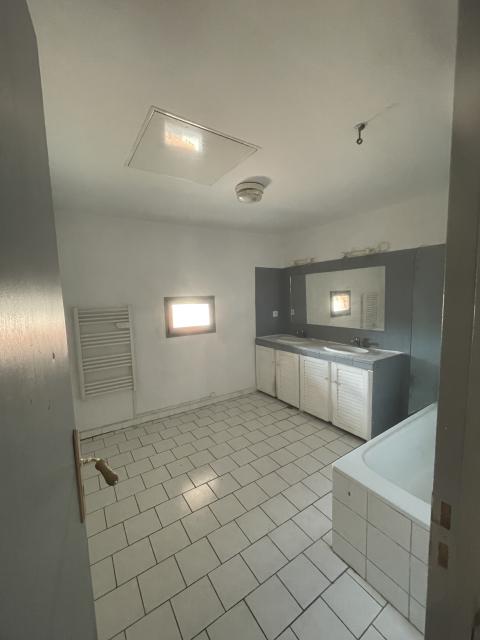 Location appartement T4 Casteljaloux - Photo 3