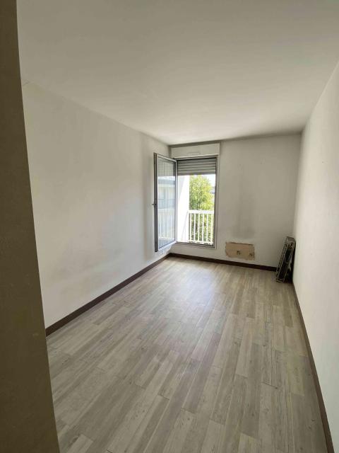 Location appartement T2 Sevres - Photo 3