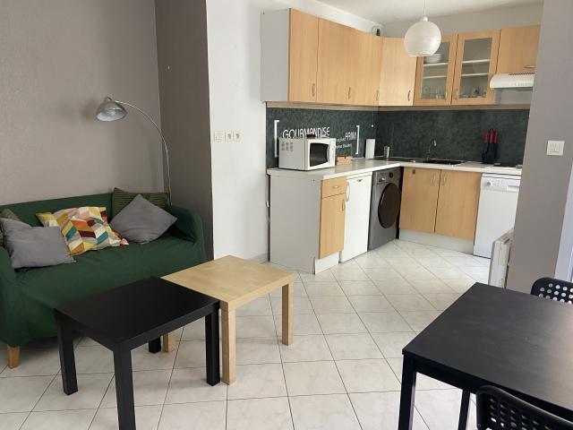 Location appartement T2 Marseille 08 - Photo 2