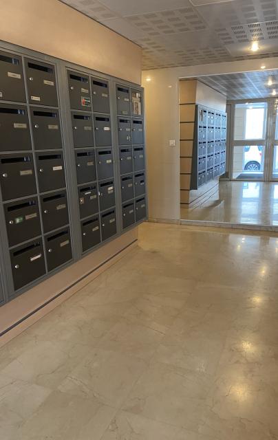 Location appartement T2 Marseille 08 - Photo 4