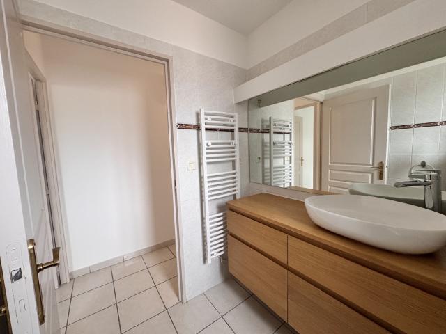 Location appartement T3 Clermont l'Herault - Photo 8