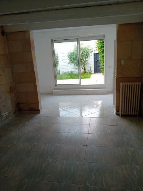 Location maison F3 Arles - Photo 2