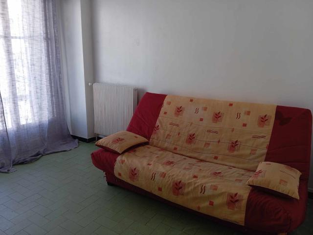 Location studio Marseille 05 - Photo 3
