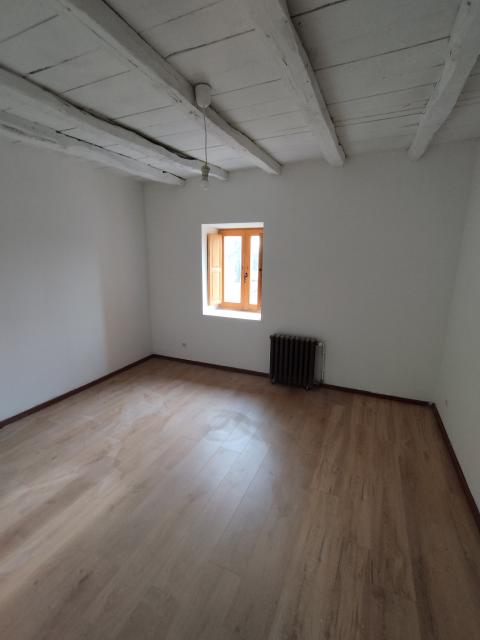 Location maison F5 Chaptelat - Photo 5