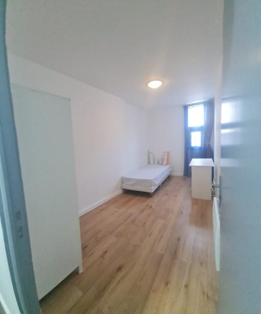 Location appartement T7 Corbeil Essonnes - Photo 2